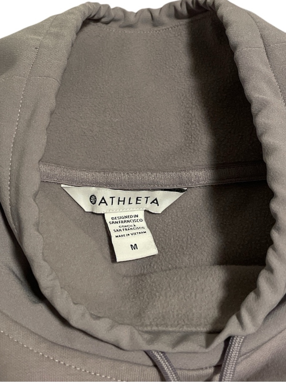 Athleta Triumph Funnel Neck Oversized Sweatshirt Starlily Violet Size Medium - Picture 8 of 9